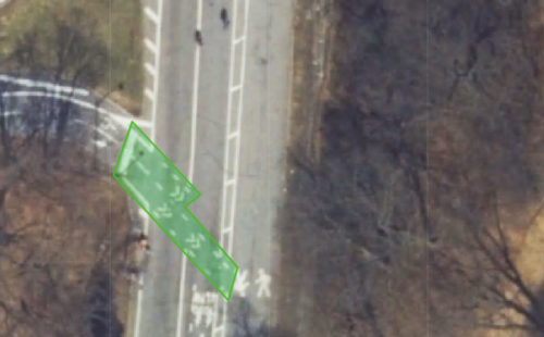 Labeled crosswalk in satellite imagery.