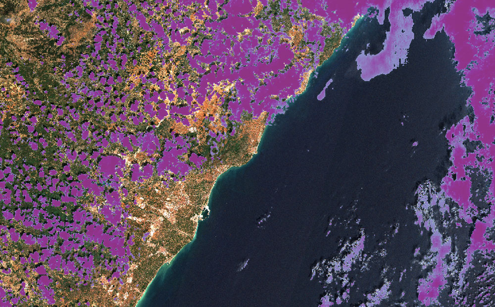 Image displaying cloud detection on satellite imagery in Spain.